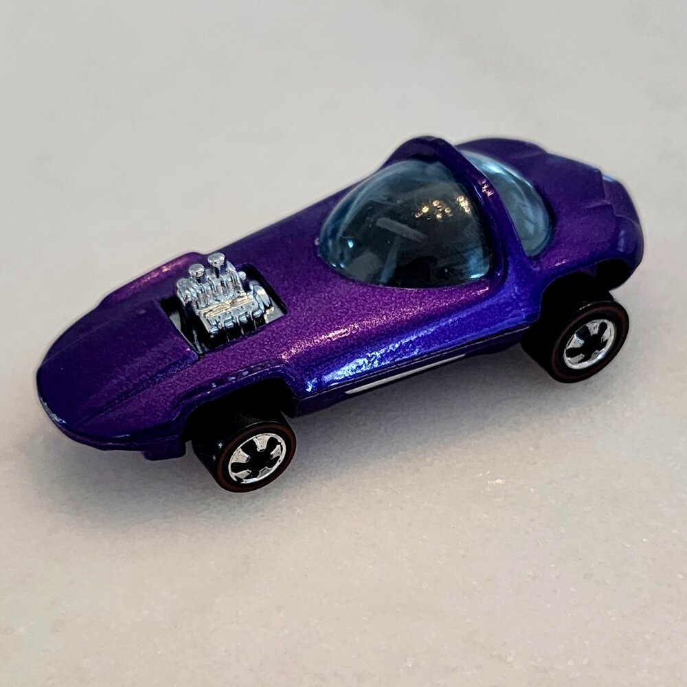 1967 Redline Hot Wheels Silhouette Gorgeous Spectra 25th Ann Magenta Purple